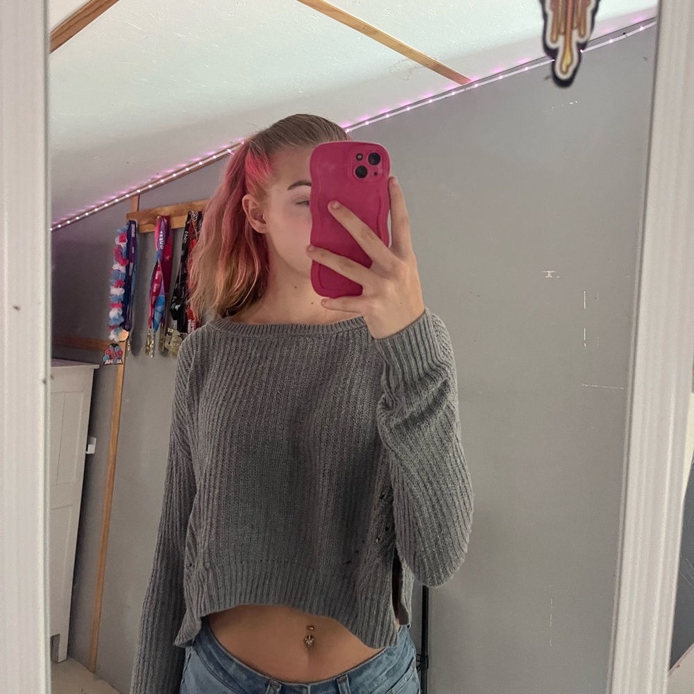 Grey Cropped Sweater